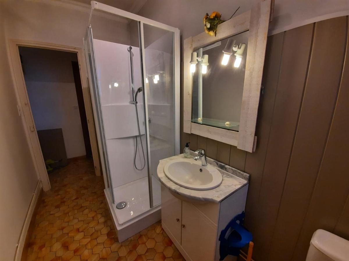 Joli Appartement Meuble Paray-le-Monial Exterior photo